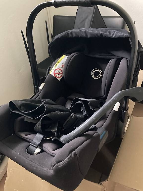 Seggiolini per auto: Siège auto Bugaboo Turtle  parfait état  – Usato da Denges venduto da chino37