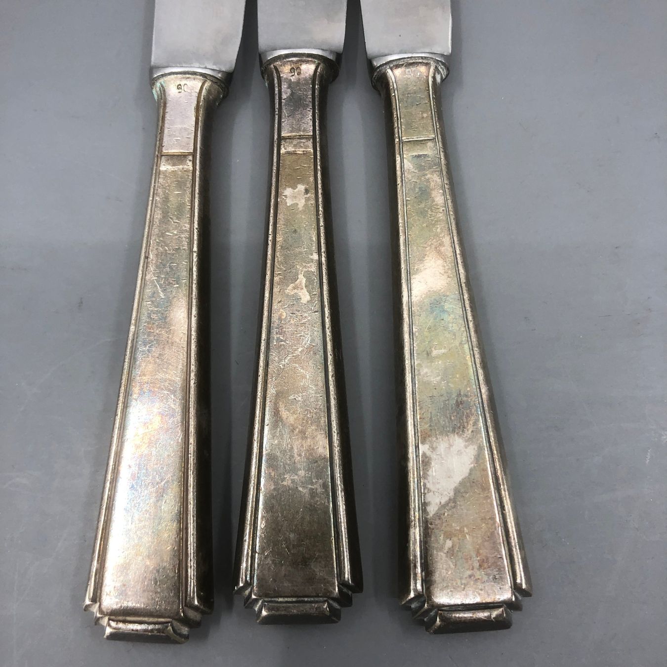 Posate: 3 Dessertmesser versilbert Art Deco – Usato da Basel venduto da Tiabeanie 9