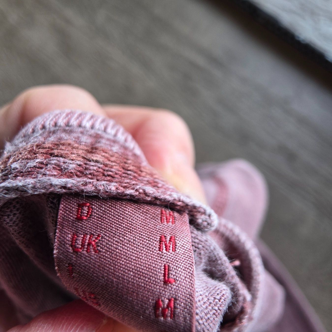 Esprit Pulls & Sweat-shirts: 🐸 ESPRIT COOLER BAUMWOLL PULLOVER BASIC – D'occasion à Môtier (Vully) par Frogs 7