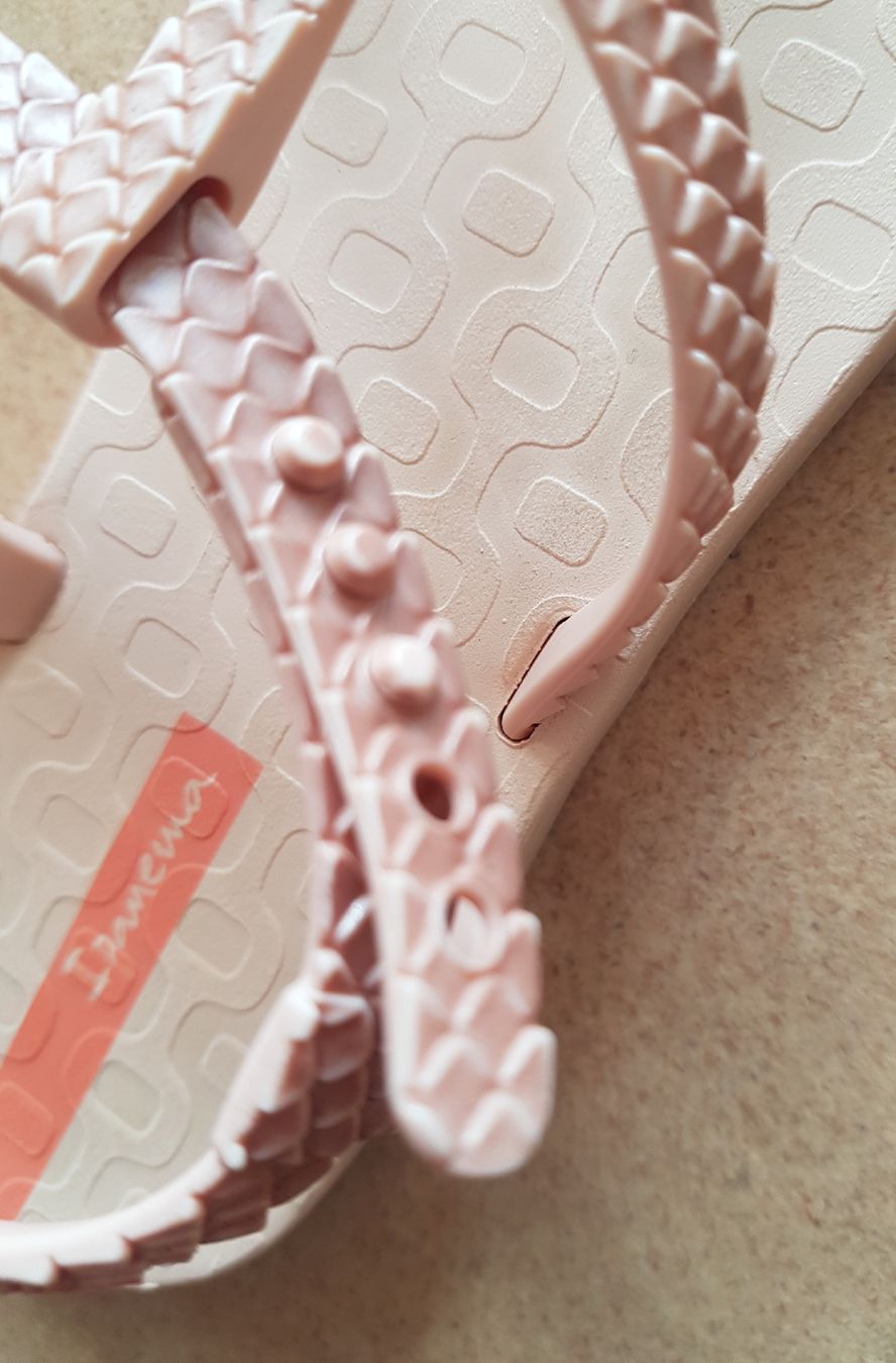 Ipanema Scarpe per ragazze: Sandaletten Ipanema Mädchen Grösse 32 – Usato da Thun venduto da lede 2