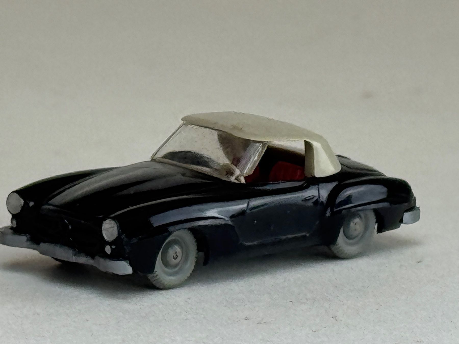 Wiking Modellautos: Mercedes 190 Cabrio schwarz – Gebraucht aus Elm von Wikmtz