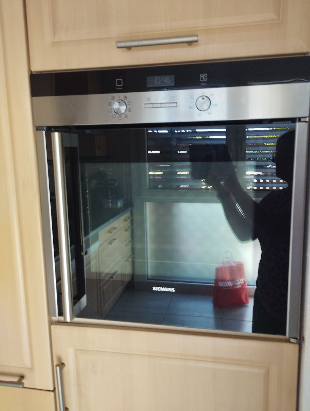 Siemens Elettrodomestici da cucina: Backofen – Usato da Pieterlen venduto da Obelmix007 1