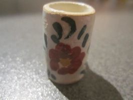 Setzkasten Tasse bemalt mit roter Blume