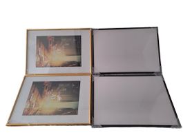 Vier Bilderrahmen (2 Schwarz, 2 Goldfarben)