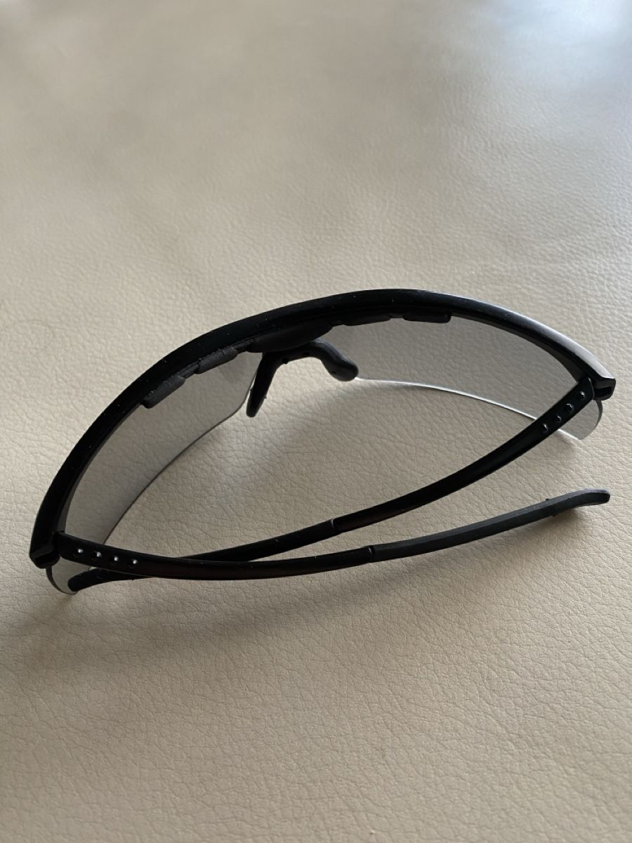 Brillen & Gläser: Sport Sonnenbrille Schwarz – Gebraucht aus Ittenthal von Lorinakuprecht0 1