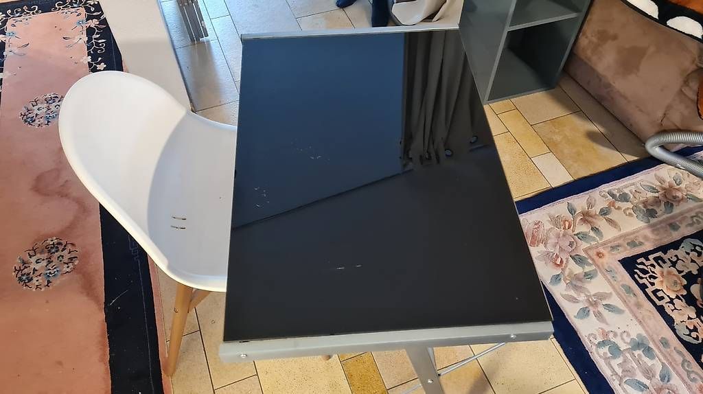Schreibtische: Bureau métal et verre – Gebraucht aus Cornaux NE von Philippe777 2