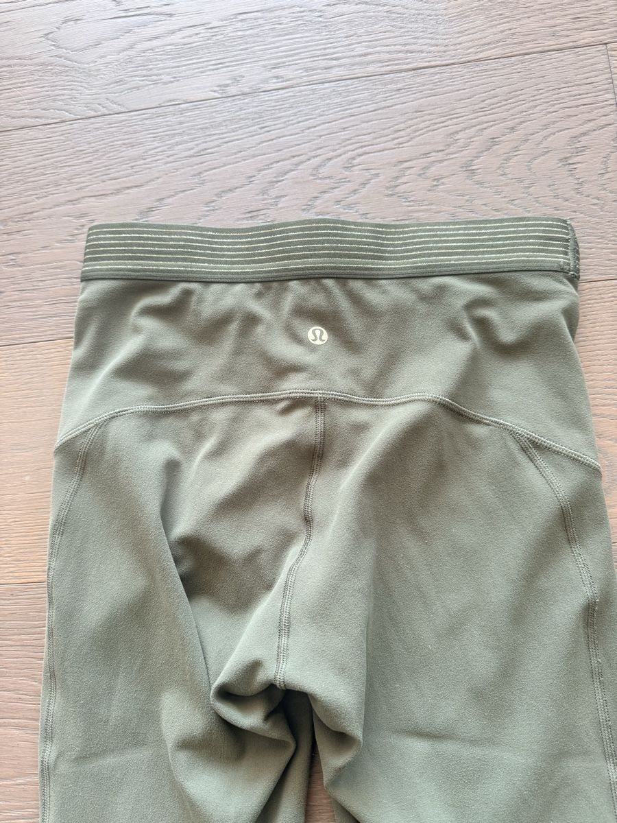 Lululemon Leggings: Lululemon leggins – Usato da Melide venduto da Nikola-123 3