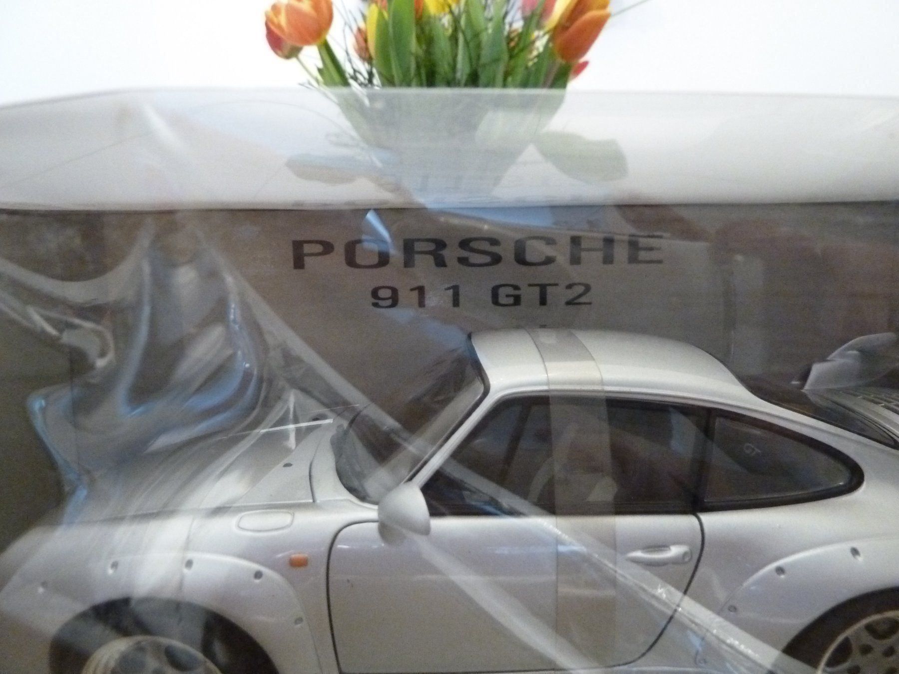 UT Models Modellautos: UT Models Porsche 911 GT 2 silber – Neu und originalverpackt aus Hünikon von operapeter 1