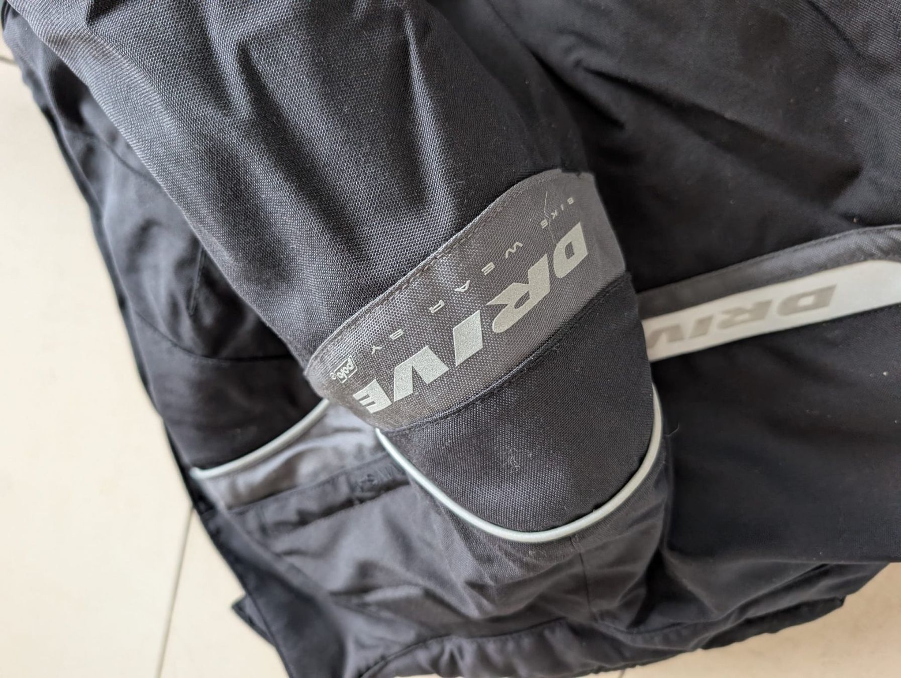 Jacken: Motorradjacke / Töffjacke – Gebraucht aus Savognin von unicorn02 7