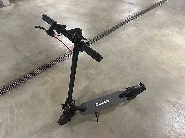 Scooters: Scooter – Gebraucht aus Port von Coma02
