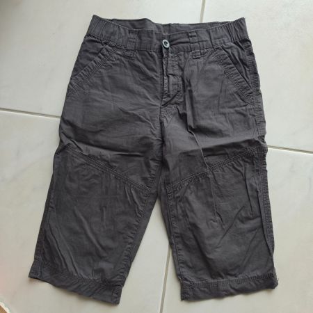 Lässige leichte Shorts Gr. 152 in brauen. Guter Zustand.