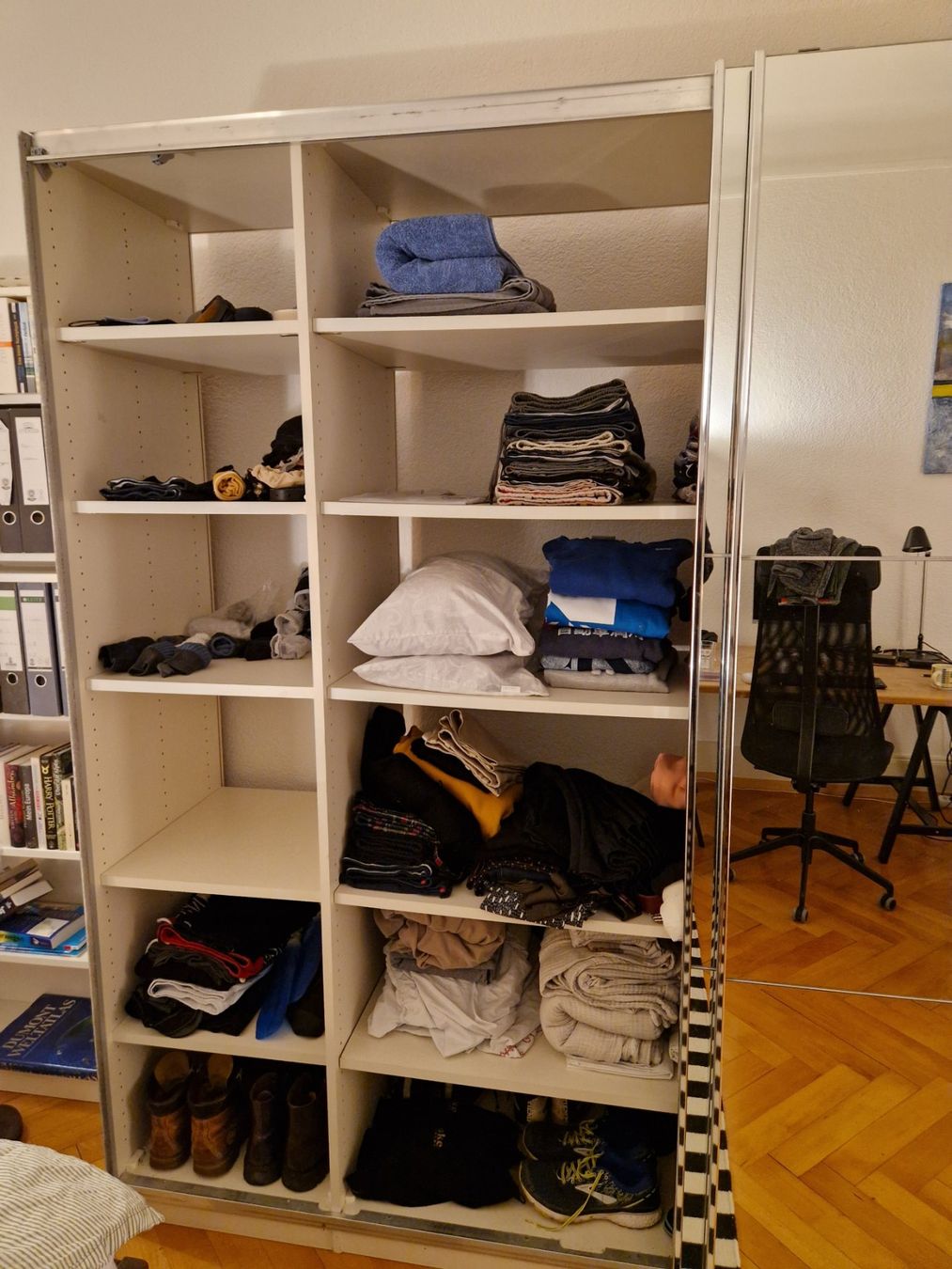 Armadi: Kleiderschrank mit Spiegeltüren – Usato da Zürich venduto da Johannes_Zh 1