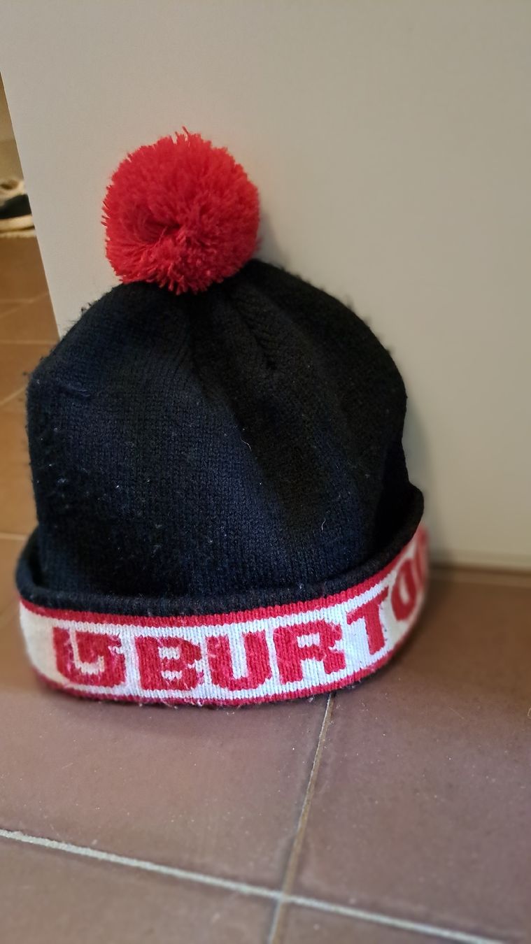 Burton Chapeaux, bonnets & casquettes: Burton Mütze – D'occasion à Luzern par pumi24