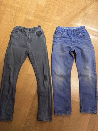2 Jeans 128/134/140 zum Austragen