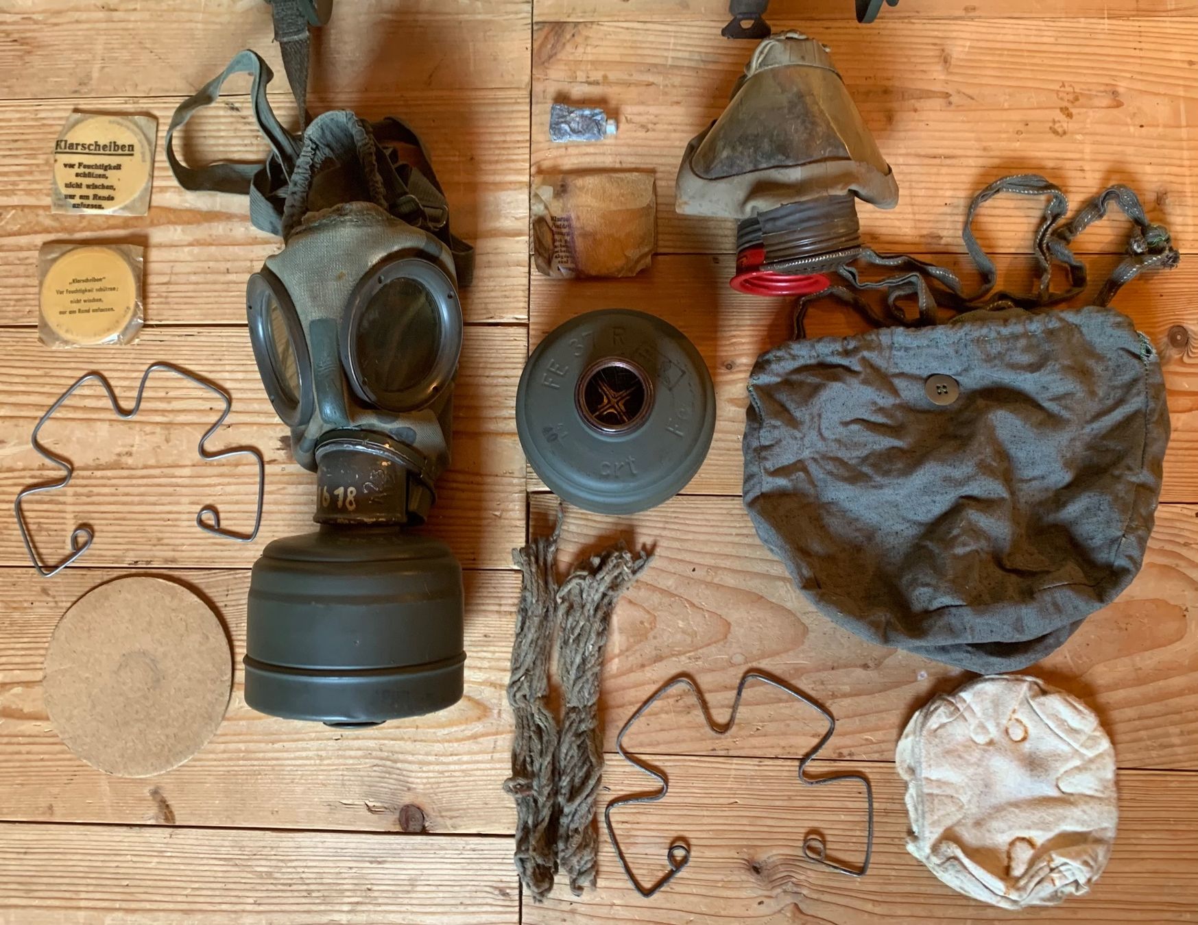 Protezione per viso e udito: Gasmasken der Wehrmacht – Usato da Goldingen venduto da Bergler012 1