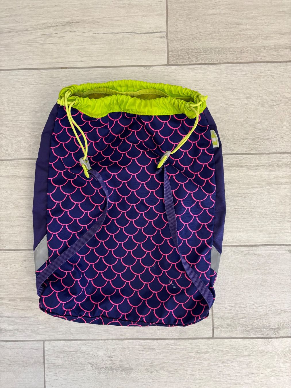 Ergobag Borse & Zaini: Ergobag Cubo Light - Schulranzen & Sportbeutel - Zustand top – Usato da Walenstadt venduto da Fcbayern7 8