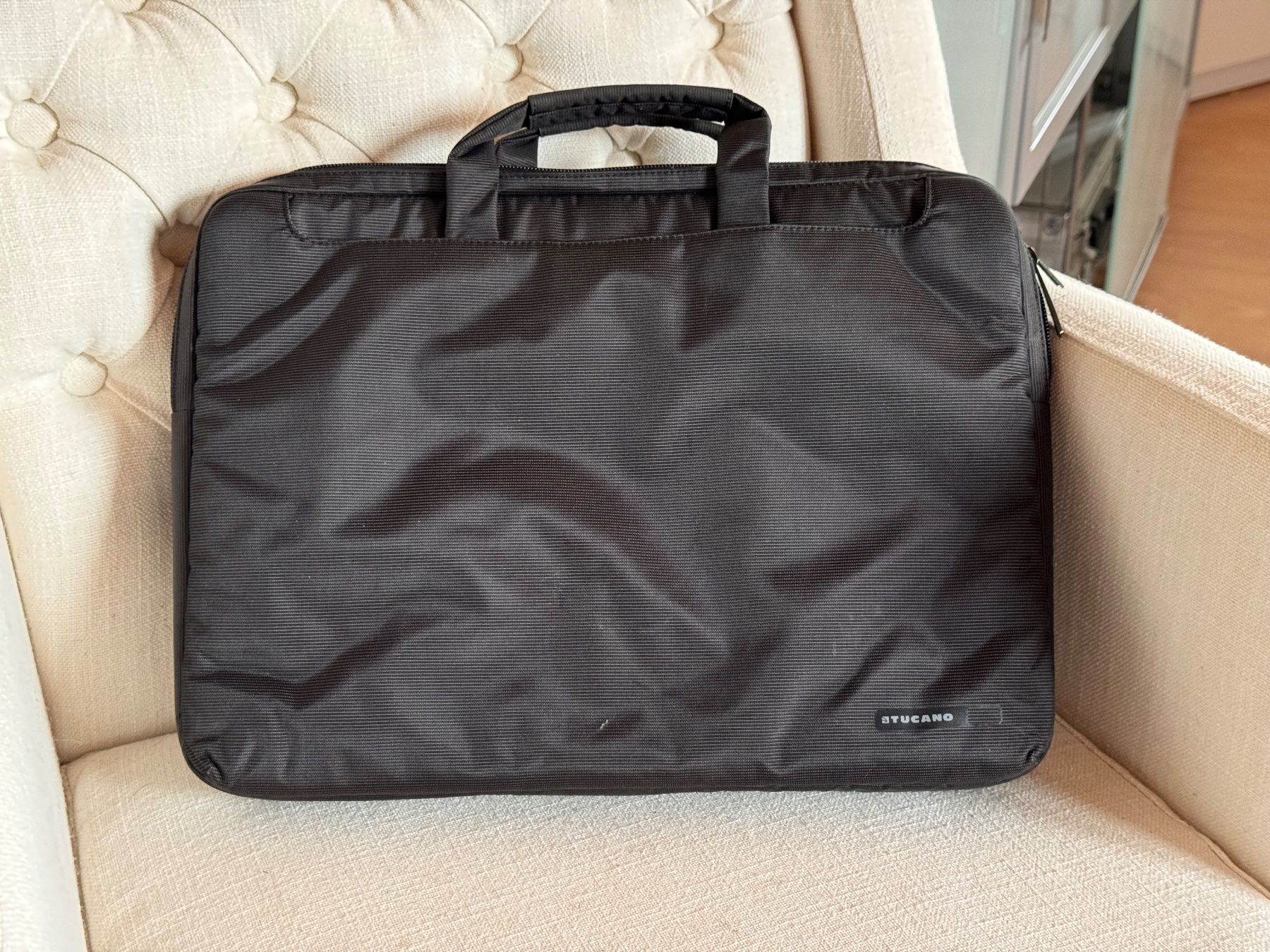 Tucano Borse: Laptop Tasche von Tucano – Usato da Grosswangen venduto da shoes.bags.and.co