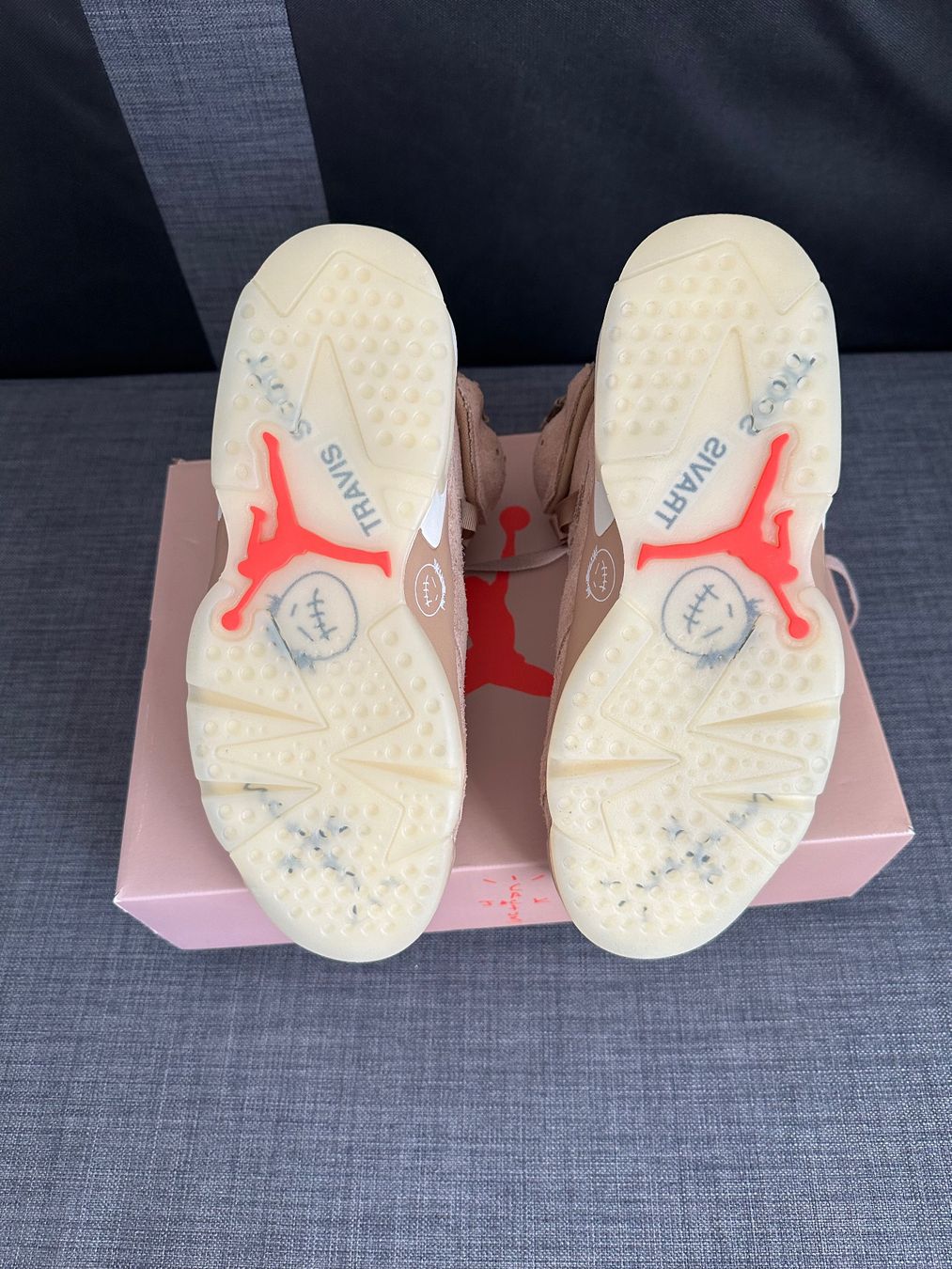 Jordan Scarpe da uomo: Jordan 6 Retro x Travis Scott – Nuovo e nell'imballaggio originale da Wallisellen venduto da ntroulis80 5