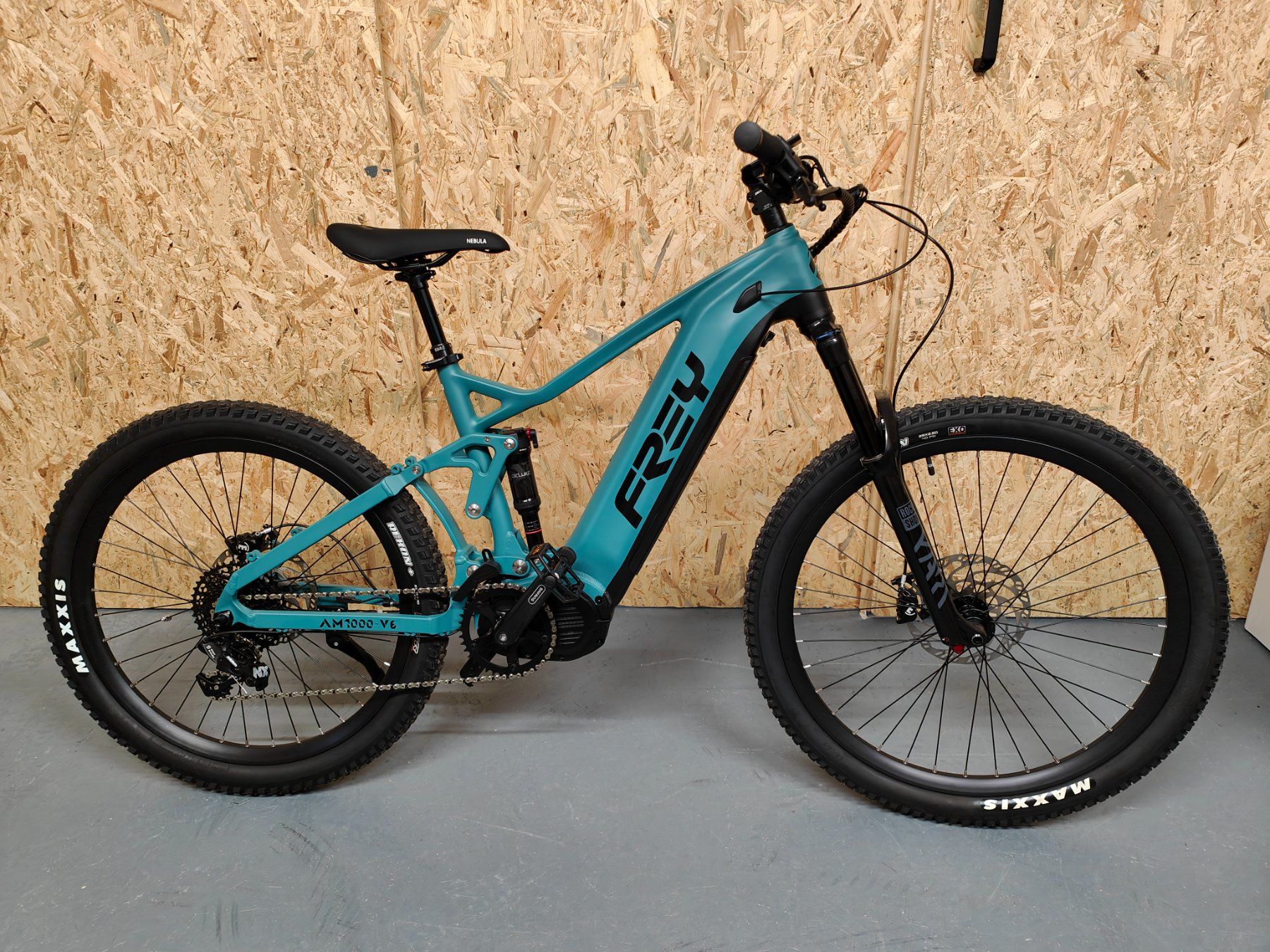 giant bicycle sg Escape 1 Disc (CUES) Rail Material:Steel Frame Chain Guard Mtb E-SCOOTER