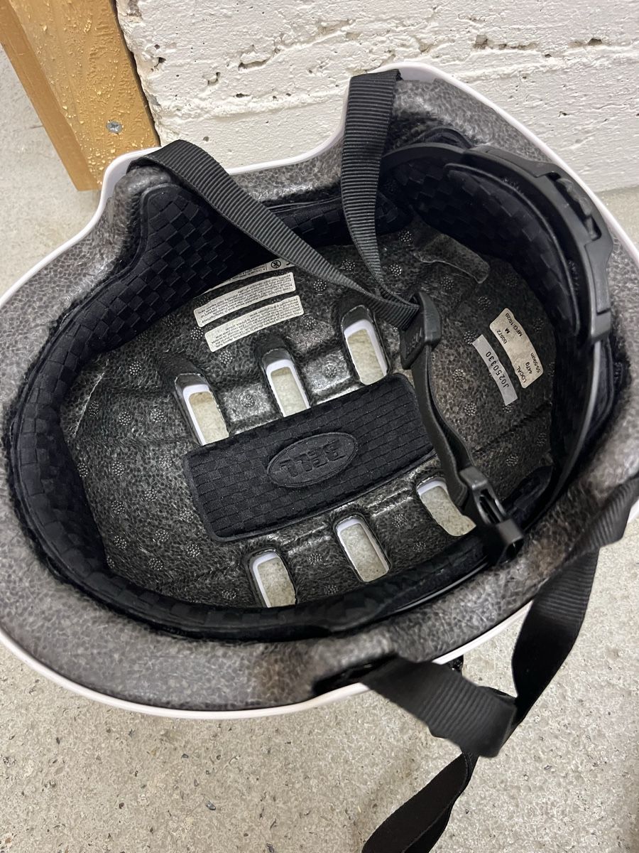Casques: Velohelm Grösse M – D'occasion à Zürich par ina_xz5x 2