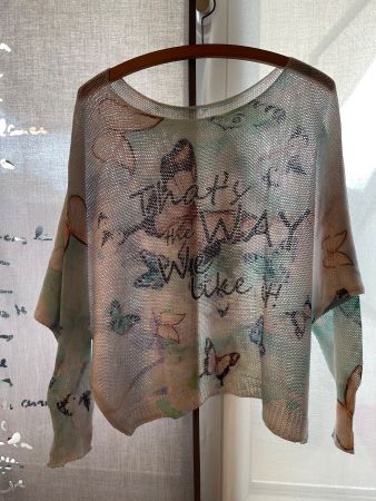 Pull léger femme papillons multicolores – Taille M