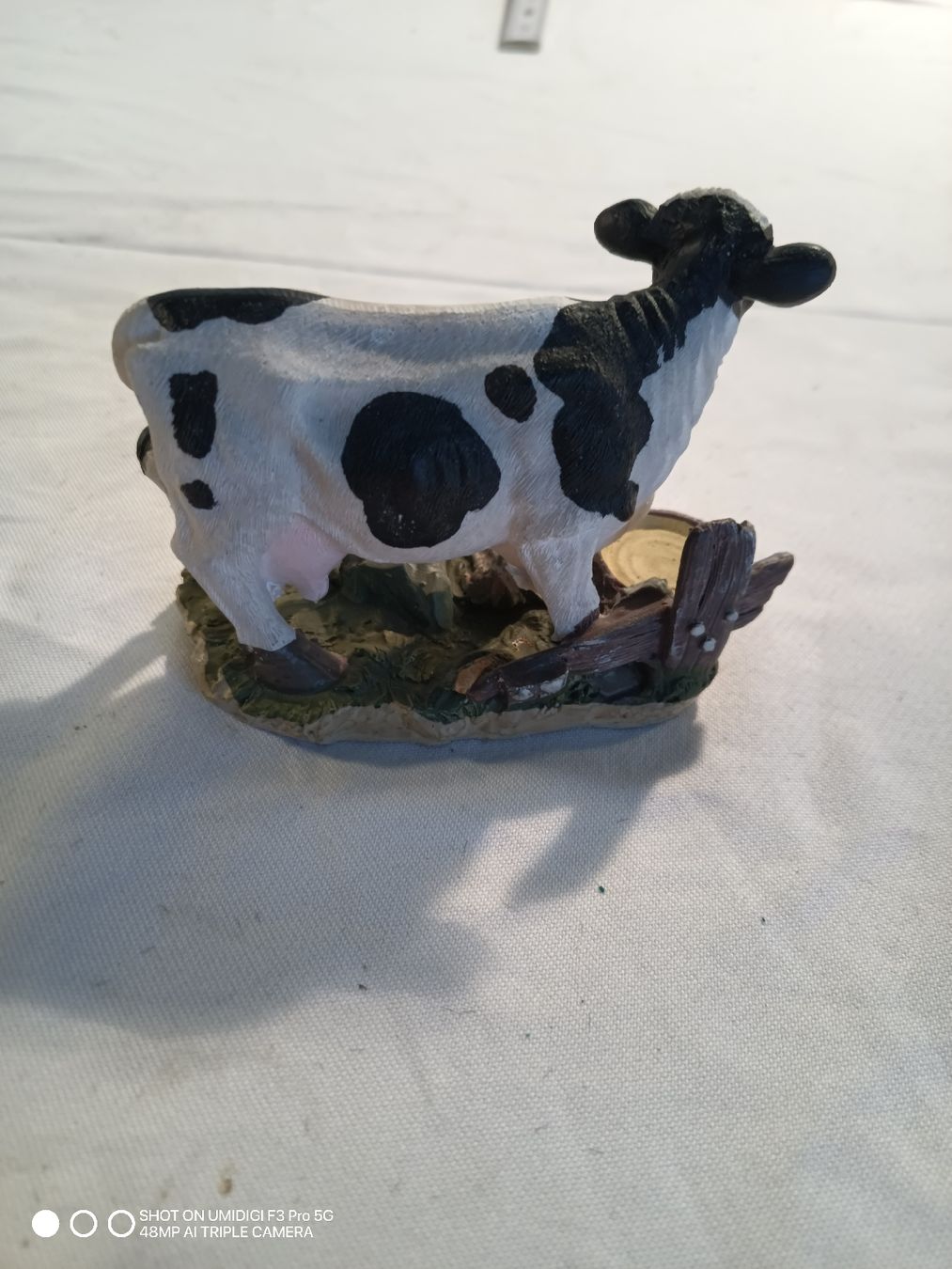 Statuette: Deko Kuh mit Eimer und Glocke  Sammlerstück  – Nuovo e nell'imballaggio originale da Aarwangen venduto da to-hirschi 4