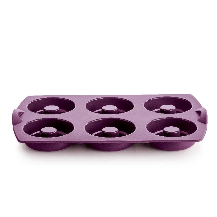 Tupperware Teglie da forno: Tupperware Silikonbackform Dounut Lila, 2 Stück – Usato da Dübendorf venduto da lilmissprincess