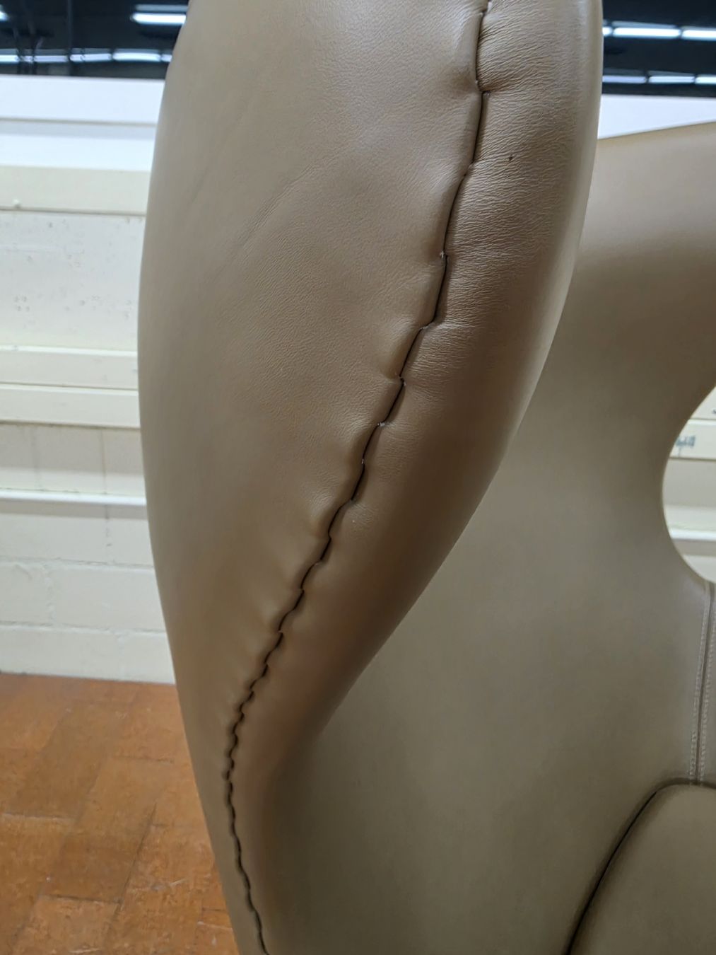 Poltrone: Designer Sessel Egg Chair Arne Jacobsen  – Usato da Lichtensteig venduto da Polsterwerk 1