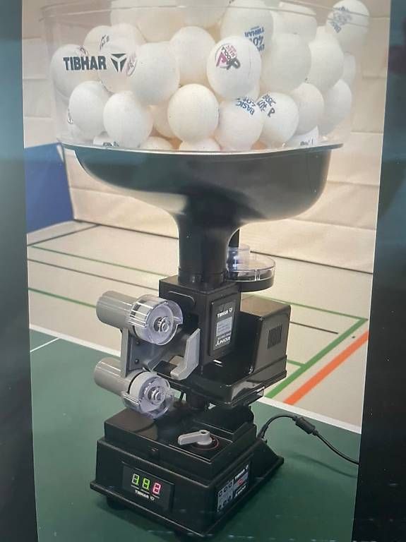 Tennis da tavolo: Tibhar Robopro Junior Tischtennis Roboter – Usato da Stäfa venduto da tinomusic