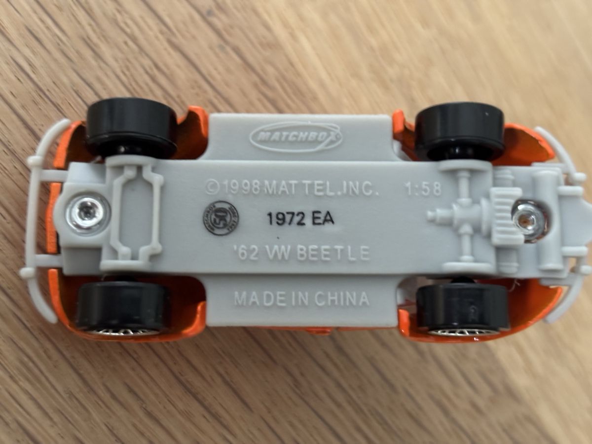 Volkswagen Modellini d'auto: 1 VW Käfer**orange** – Nuovo (secondo la descrizione) da Volketswil venduto da Car6 4
