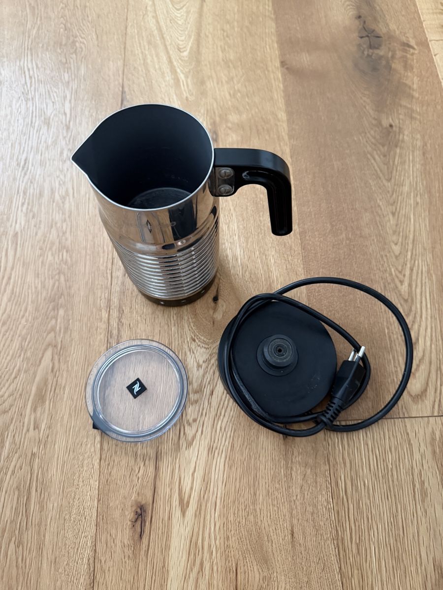 Elettrodomestici da cucina: Nespresso - Aeroccino 4 DEFEKT – Difettoso da Interlaken venduto da fbnscl 1