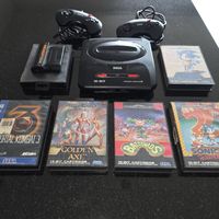 Sega Mega Drive II Konsole mit 7 Spielen gebraucht