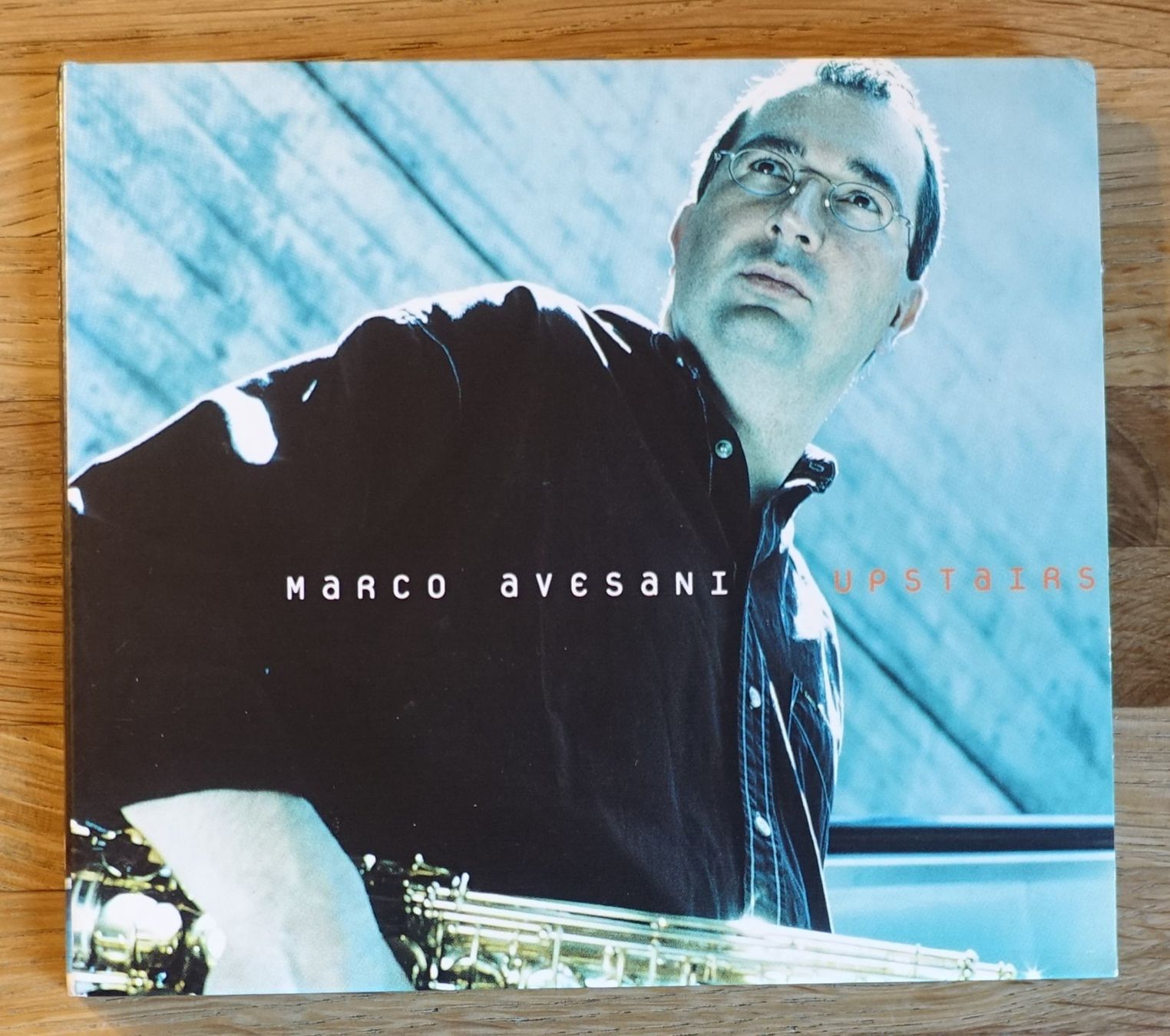 CD: Marco Avesani - Upstairs - D21 – Usato da Sessa venduto da discoverymedia