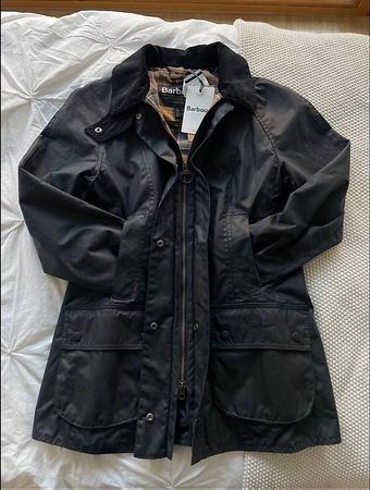 Barbour Beadnell Wachsjacke Navy Gr. 36  neu mit Etikett