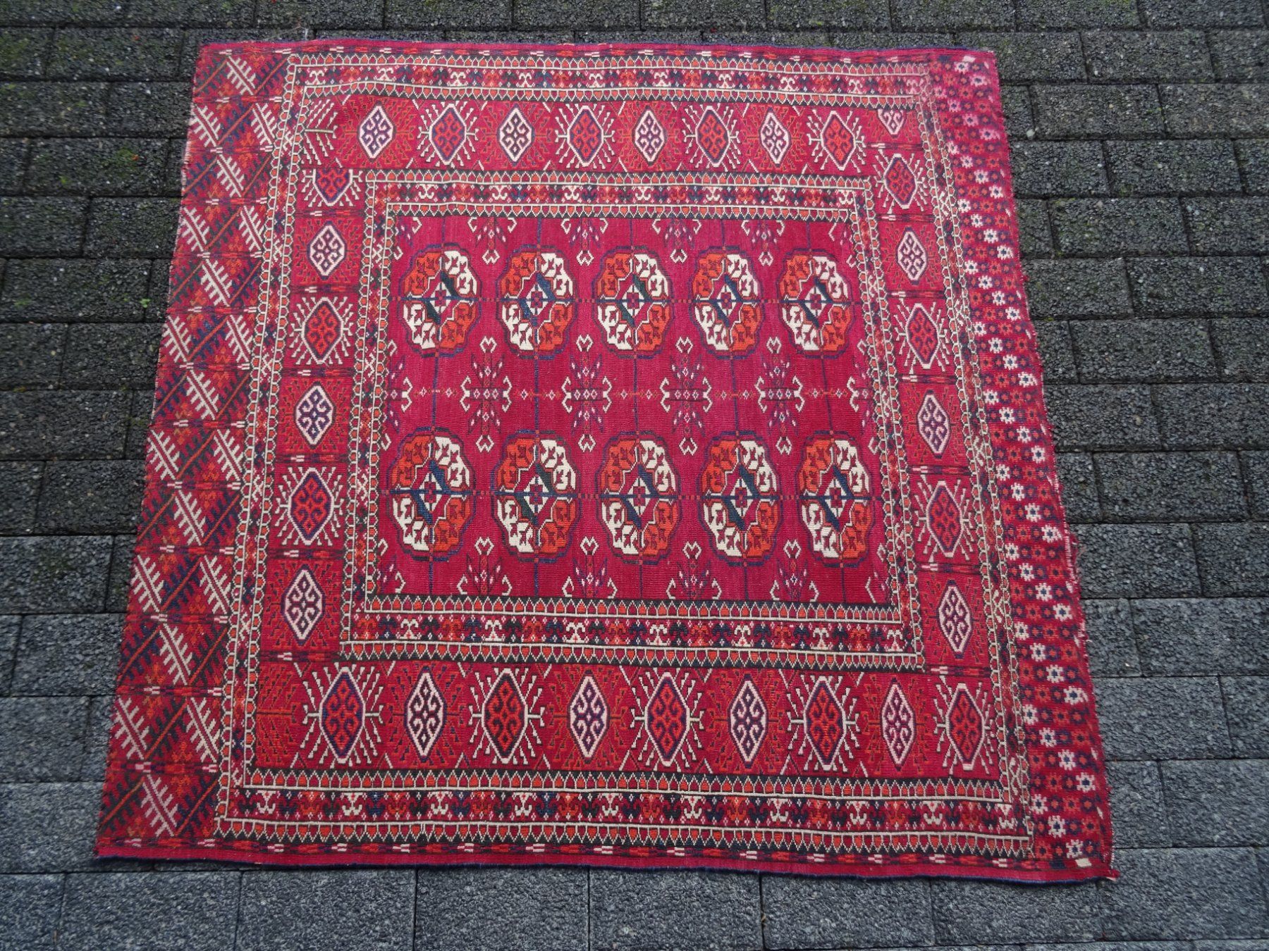 Tapis: schöner alter Teppich ca. 116 x 120 cm – Défectueux à Lupfig par JUTA09 5
