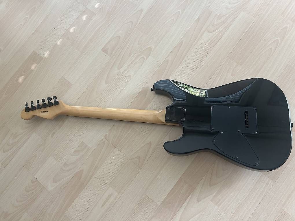 Fender Musikinstrumente: Fender TIE-DYE STRAT – Gebraucht aus Zürich von Sherpa 3
