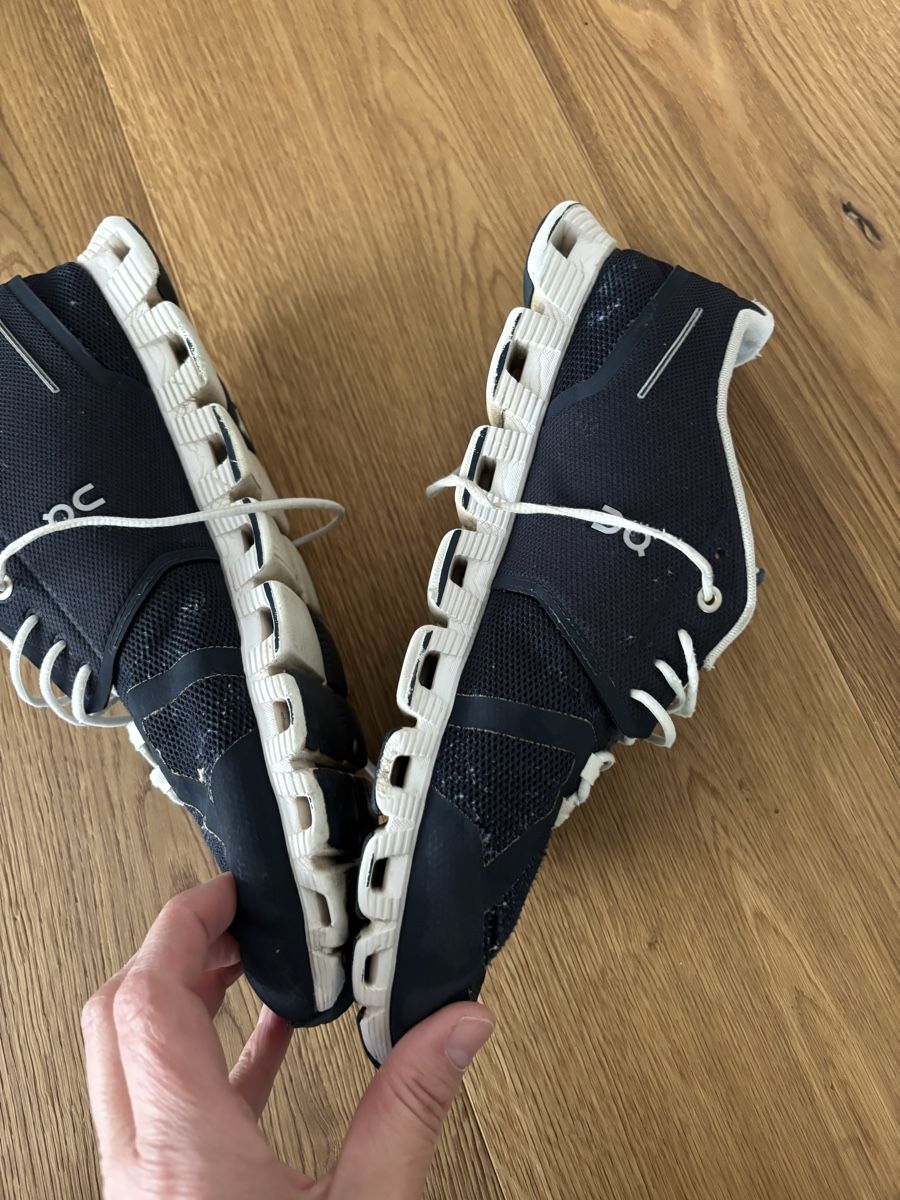 Herrenschuhe: ON – Gebraucht aus Seewen SZ von buqe 2
