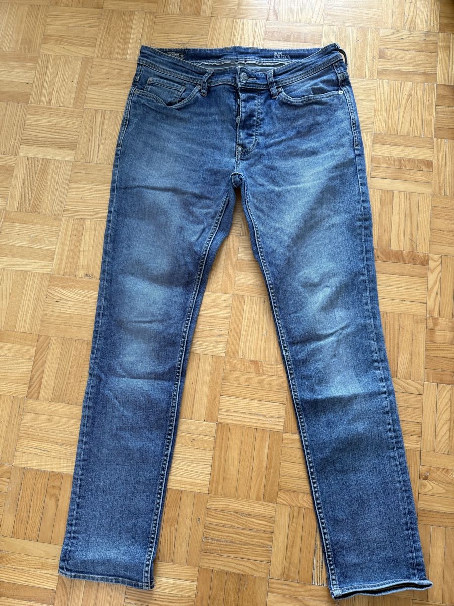 Lotti di vestiti: Herren Hose packt  – Usato da Olten venduto da Tombik 6