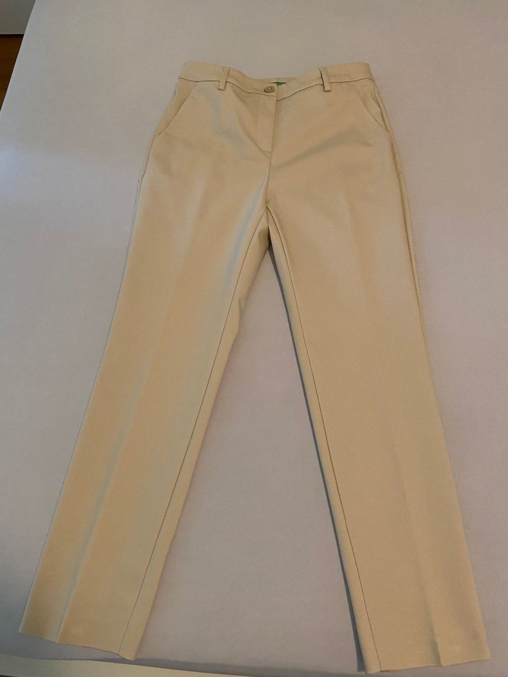 Benetton Pantaloni: Benetton Hose – Usato da Zürich venduto da Maki8 1