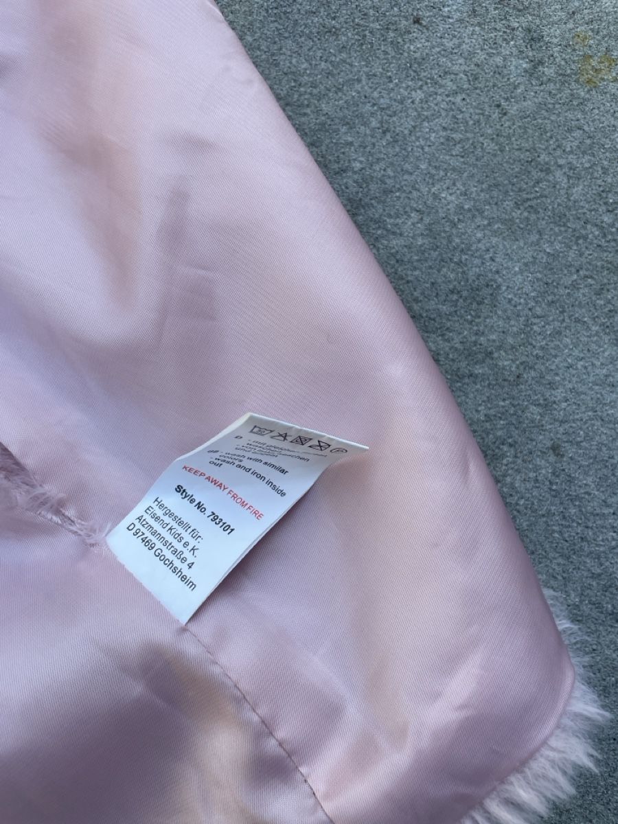 Sonstige Mädchenkleider: Weste rosa miss pompom Kinder gr 104 – Gebraucht aus Zürich von eddiekaterblau 3