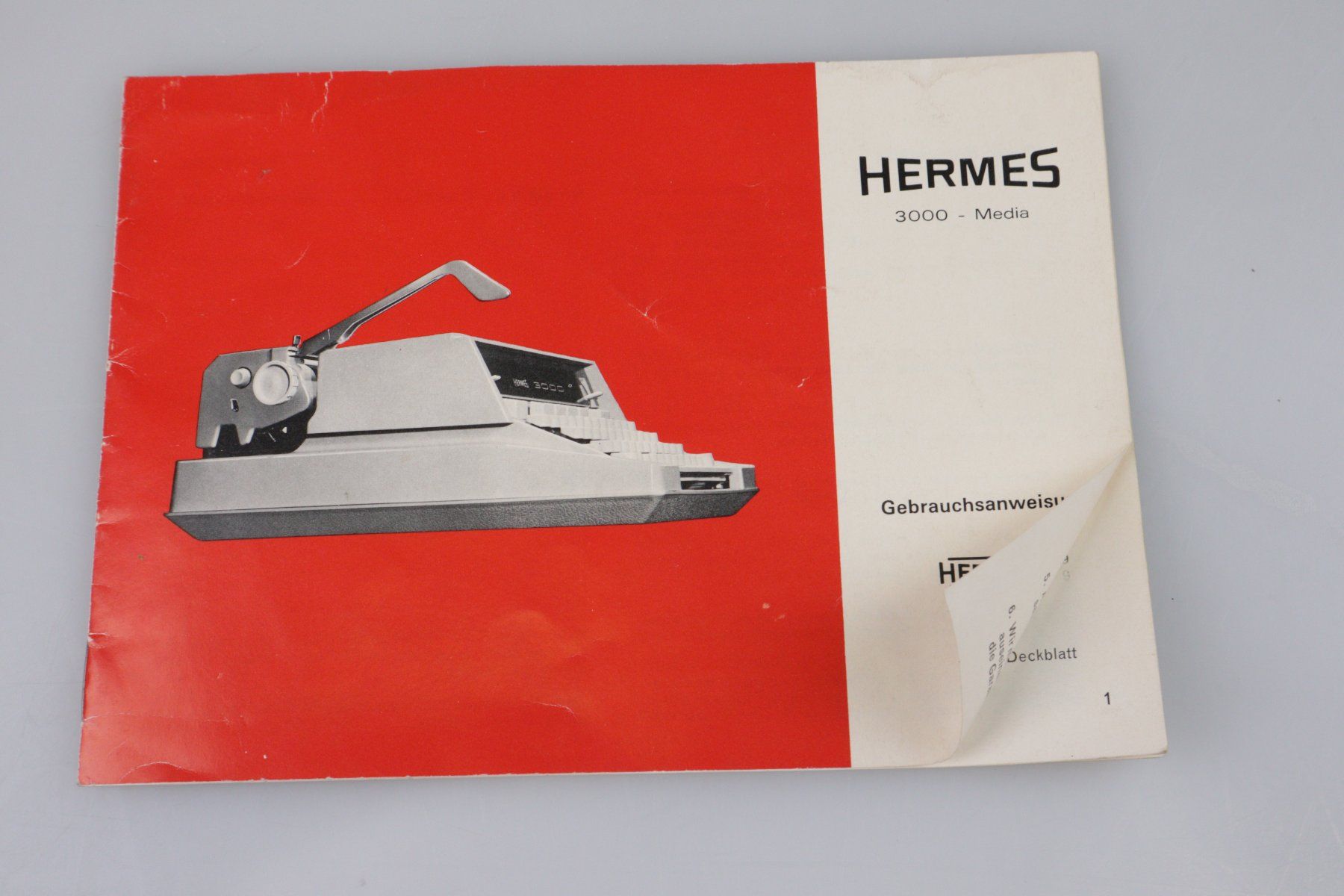 Hermès Schreibmaschinen: Vintage Hermes 3000 Schreibmaschine – Gebraucht aus Volketswil von brockipfannenstil 3