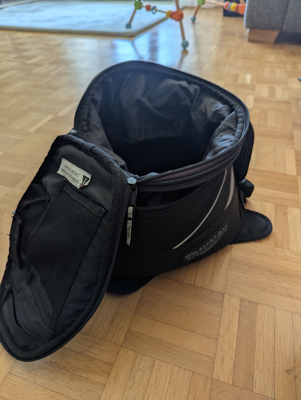 Taschen: Triumph Tanktasche – Gebraucht aus Roggliswil von gianfelber123 3