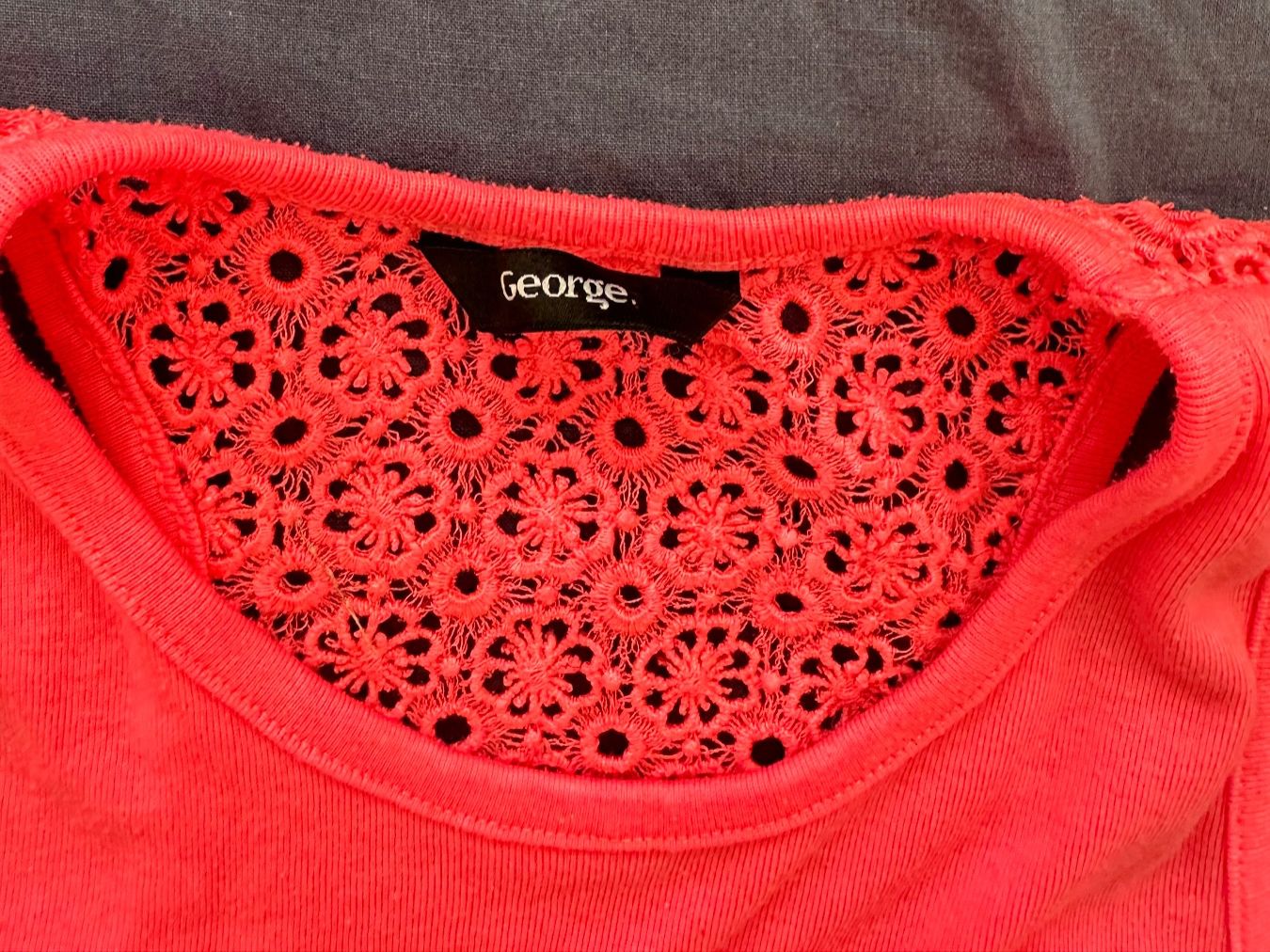 Camicette, T-shirt & Top: Sommer-Tanktop George – Usato da Dürrenroth venduto da tvy_bh56 2