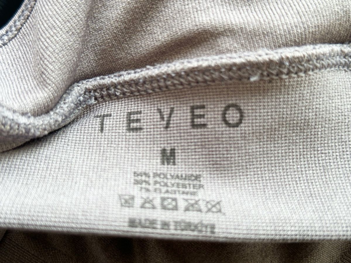Teveo Top: TEVEO V-Shape Bra Grau Grösse M-wie neu – Usato da Eglisau venduto da Brewster1 4
