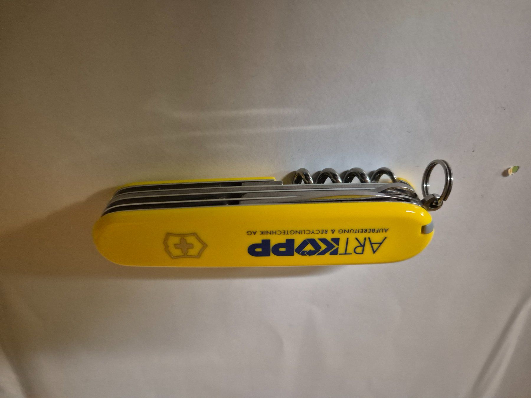 Victorinox Coltelli tascabile: COUTEAU SUISSE – Usato da Moutier venduto da cat365