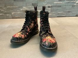 Dr. Martens Boots Blumenprint Gr. 38 Neuwertig