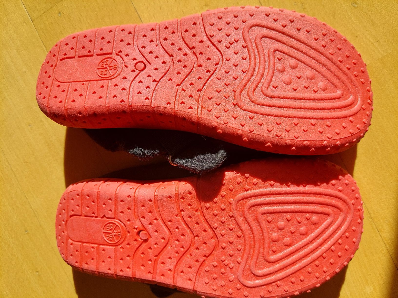 Scarpe per ragazzi: Spiderman Hausschuhe, Gr. 28, neu – Nuovo (secondo la descrizione) da Zürich venduto da Paola_O 2