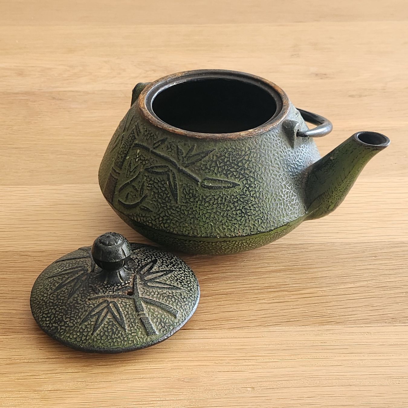 Teekannen: Cast Iron Teapot 1L – Gebraucht aus Sion von SjorschWalter 1