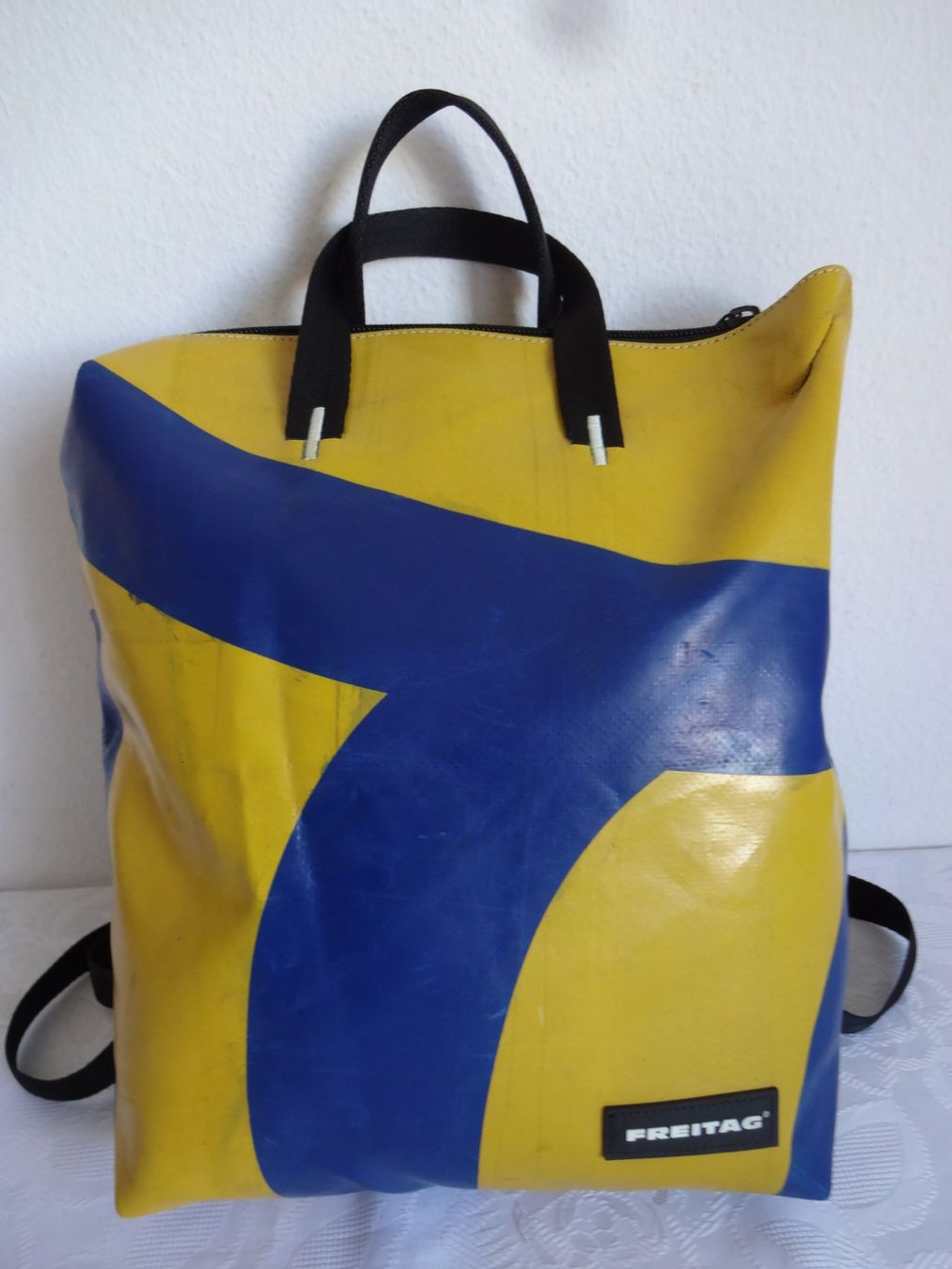Freitag Zaini: "" FREITAG ""Rucksack – Usato da Frauenfeld venduto da Riaa