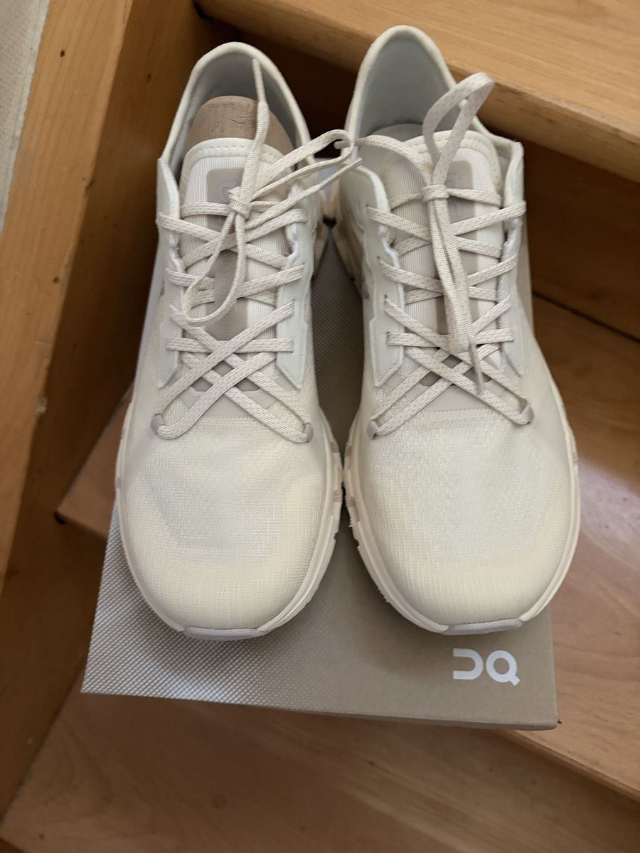 On Scarpe da donna: ON Cloud X4 AD Sneakers Gr.42.5, offwhite neu – Nuovo e nell'imballaggio originale da Matten b. Interl venduto da Kings-Fashion